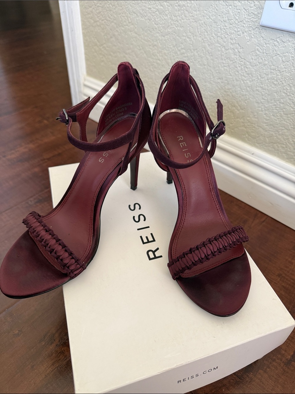 Reiss Linette Pomegranate Ankle Strap Heeled Sandals, size 37 / US 6